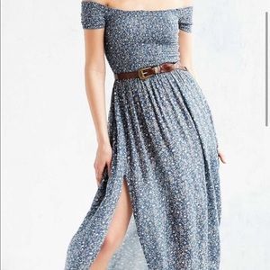 Kimchi Blue Smocked Off the Shoulder Midi Dress